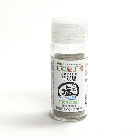 竹炭塩 30g 瓶入り